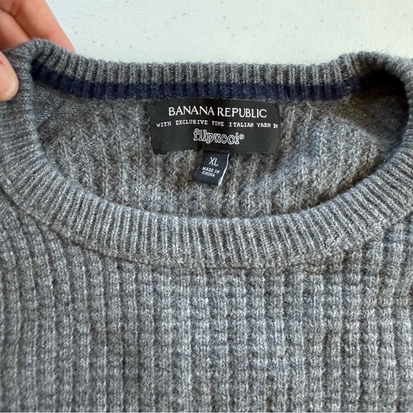 Banana Republic Filpucci Italian Yarn Gray Knit Grid Sweater, Size XL - Picture 8 of 10